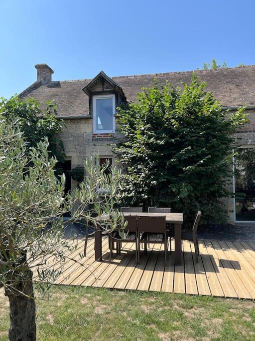 Charmante maison du XVIII en pierre rénovée Colleville-Montgomery Extérieur photo