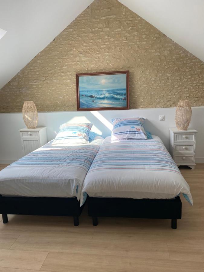 Charmante maison du XVIII en pierre rénovée Colleville-Montgomery Extérieur photo