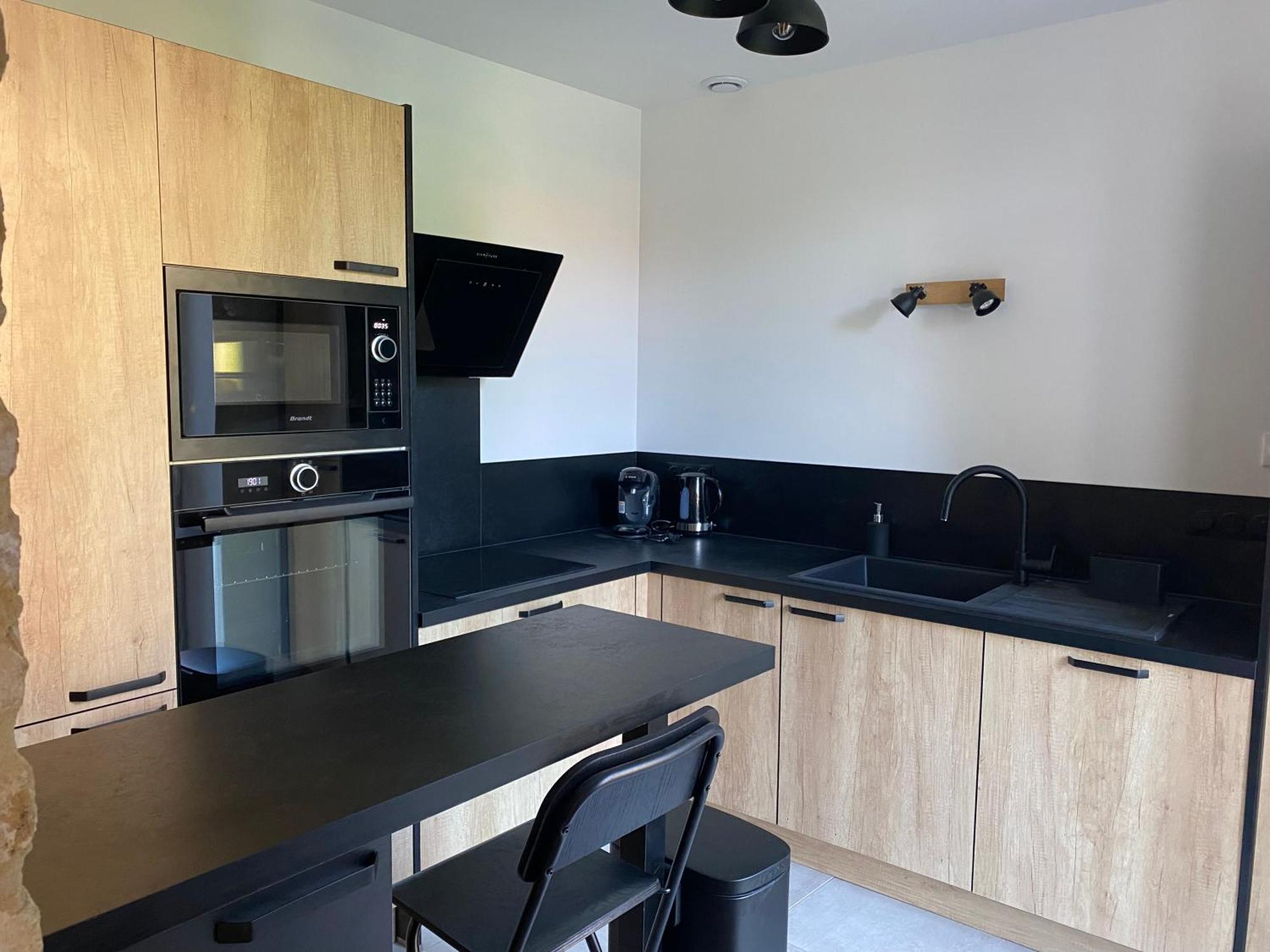 Charmante maison du XVIII en pierre rénovée Colleville-Montgomery Extérieur photo